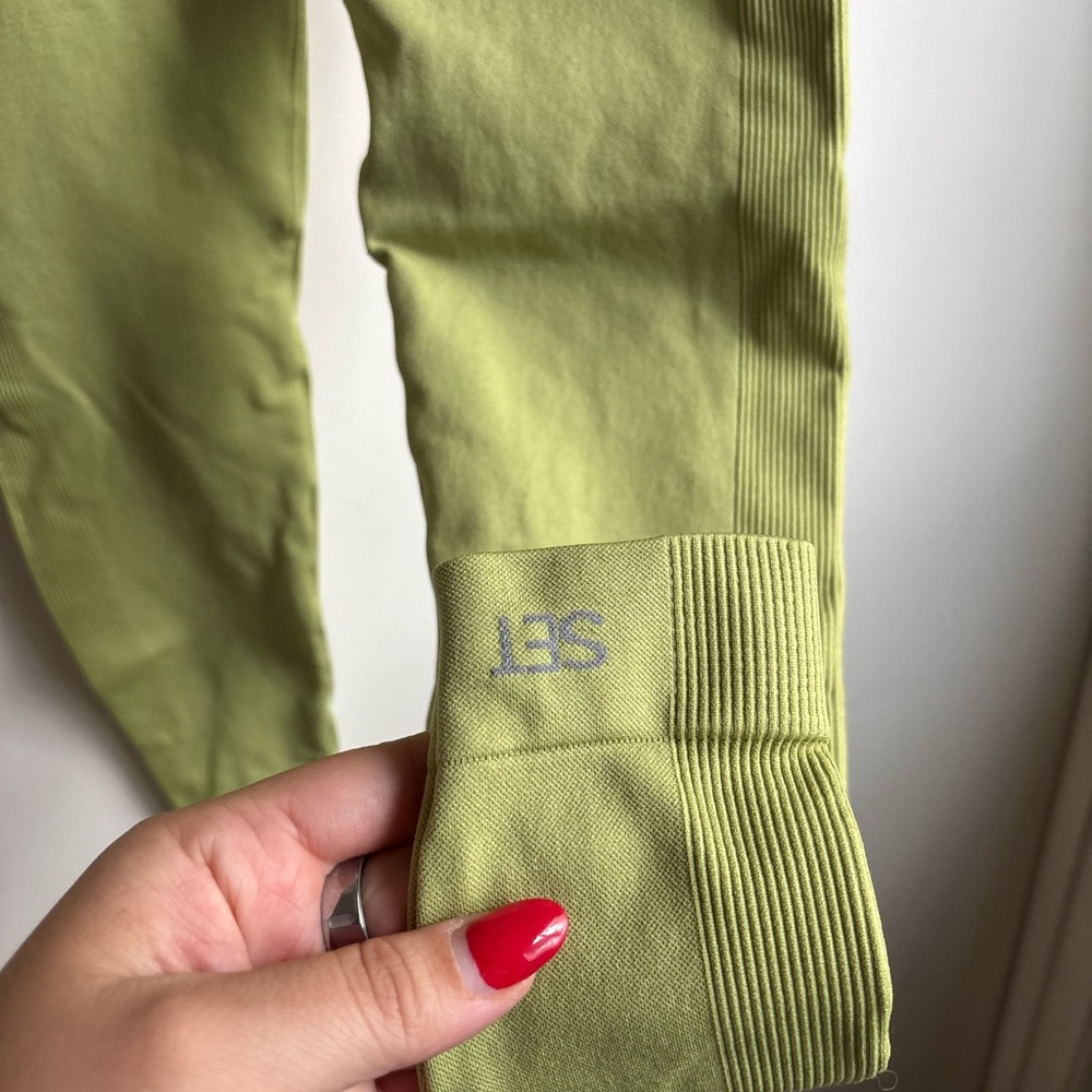 SET Active Olive Green Leggings